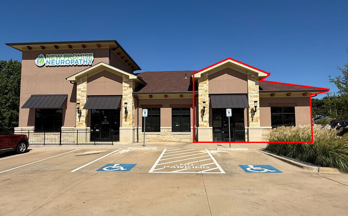 Pictures of Office property located at 3143 Golden Rd, Tyler, TX 75701 for lease - image #1