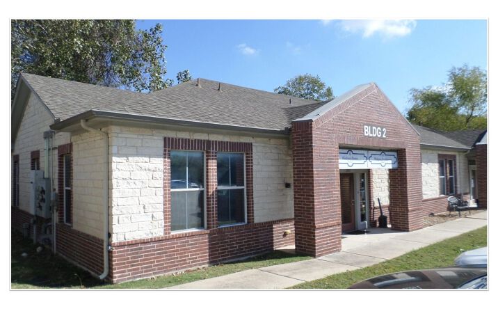 Pictures of Retail, Office property located at 1811 N Austin Ave, Georgetown, TX 78626 for lease - image #1
