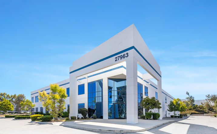 Pictures of Industrial property located at 27963 Franklin Pkwy, Valencia, CA 91355 for lease - image #1