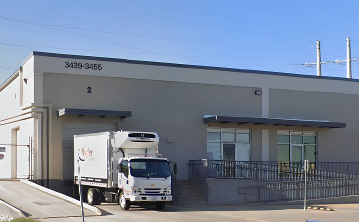 Pictures of Industrial property located at 3439-3455 Steen St, San Antonio, TX 78219 for lease - image #1
