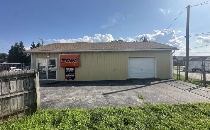 Pictures of Retail, Office property located at 2220 Carlisle Rd, York, PA 17408 for lease - image #1