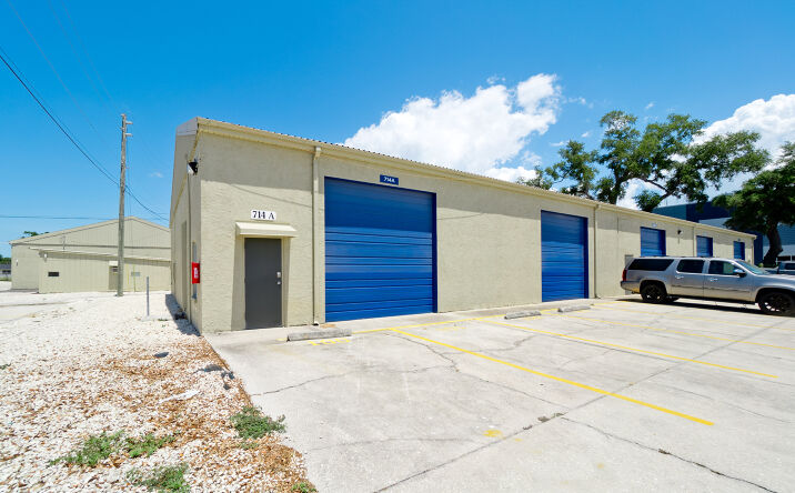 Pictures of Industrial property located at 722 17th St E, Palmetto, FL 34221 for lease - image #1