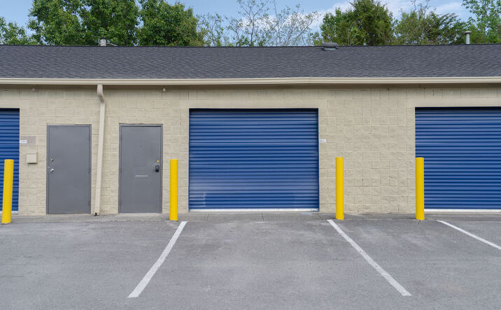 Pictures of Industrial property located at 128 Direct Connection Dr, Rossville, GA 30741 for lease - image #1