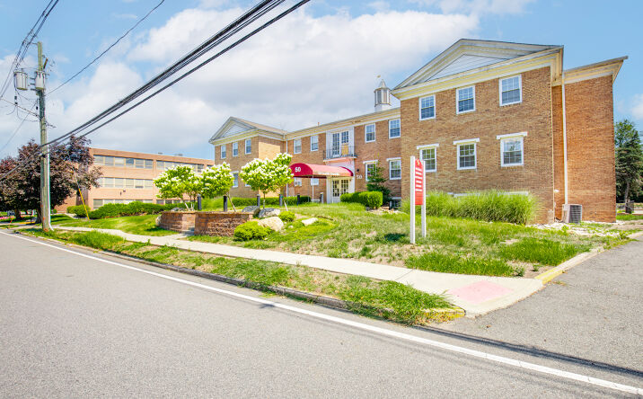 Pictures of Office property located at 50 S Franklin Turnpike, Ramsey, NJ 07446 for lease - image #1