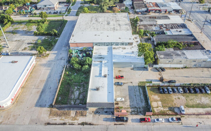 Pictures of Office, Industrial property located at 2826 Luell St, Houston, TX 77093 for lease - image #1