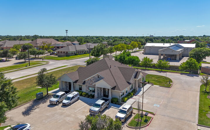 Pictures of Office property located at 3523 Yucca Dr, Flower Mound, TX 75028 for lease - image #1