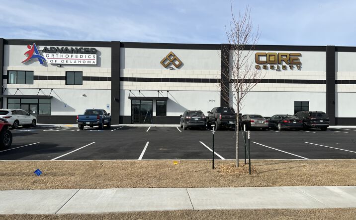 Pictures of Office property located at 7690 East 126th St S, Bixby, OK 74008 for lease - image #1