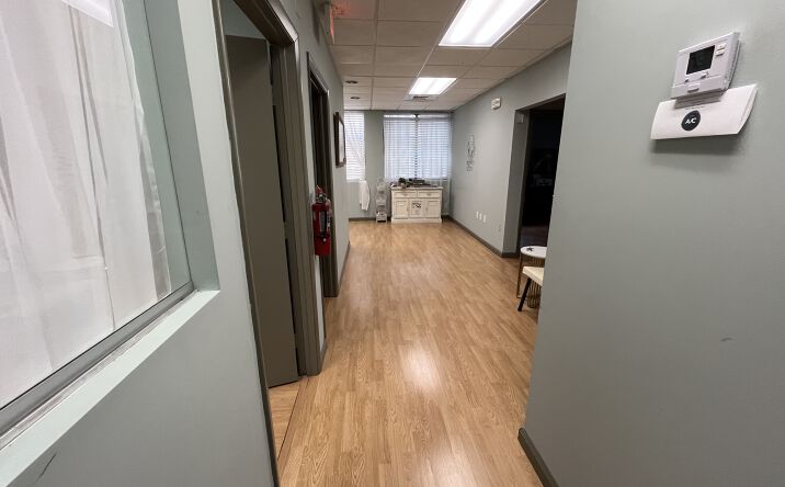 Pictures of Office, Special Purpose, Retail property located at 3949 Evans Ave, Fort Myers, FL 33901 for lease - image #1