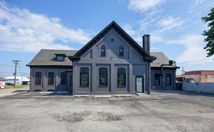 Pictures of Retail property located at 805 E Prospect St, York, PA 17403 for lease - image #1