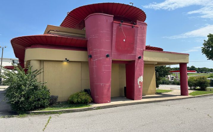 Pictures of Retail property located at 1504 Hampton St, Nashville, TN 37207 for lease - image #1