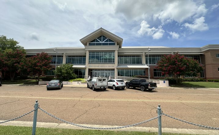 Pictures of Office property located at 107 Front St, Vidalia, LA 71373 for lease - image #1