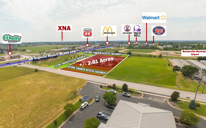 Pictures of Retail property located at 404 SW Regional Airport Blvd, Bentonville, AR 72712 for lease - image #1