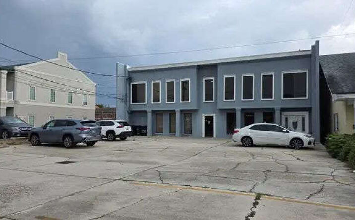 Pictures of Office property located at 1939 Hickory Ave, Harahan, LA 70123 for lease - image #1