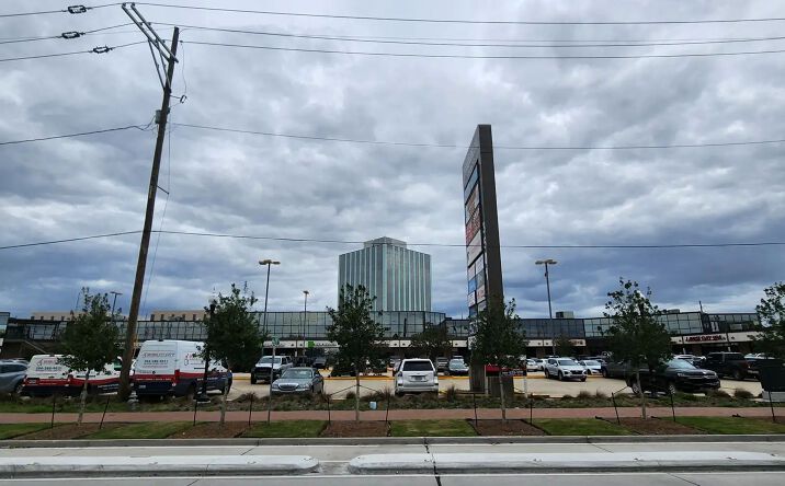 Pictures of Retail property located at 3501 Severn Ave, Metairie, LA 70002 for lease - image #1