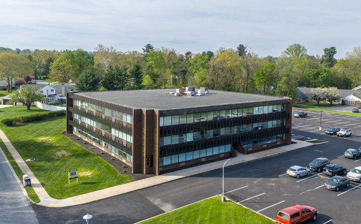 Pictures of Office property located at 2550 Kingston Rd, East York, PA 17402 for lease - image #1