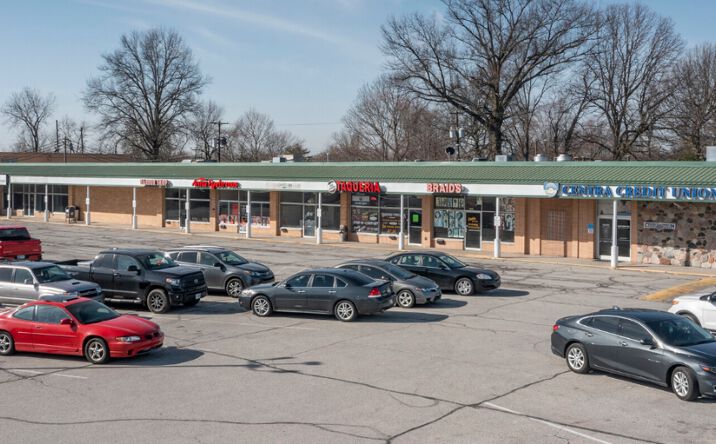 Pictures of Retail property located at N Shadeland Ave, Indianapolis, IN 46219 for lease - image #1