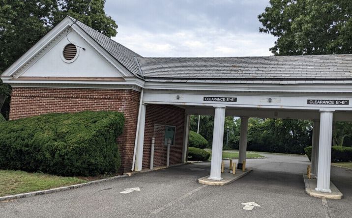 Pictures of Retail property located at 10a Holbrook Rd, Centereach, NY 11720 for lease - image #1