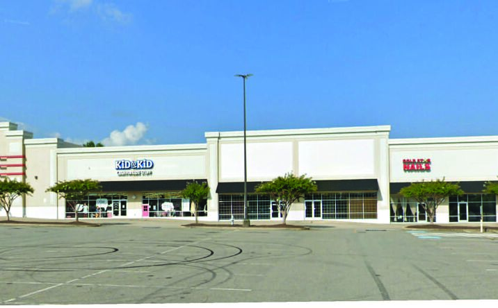 Pictures of Retail property located at 12100 Bermuda Crossroad Ln, Chester, VA 23831 for lease - image #1
