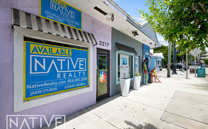 Pictures of Retail property located at 2205-2227 Wilton Dr, Wilton Manors, FL 33305 for lease - image #1