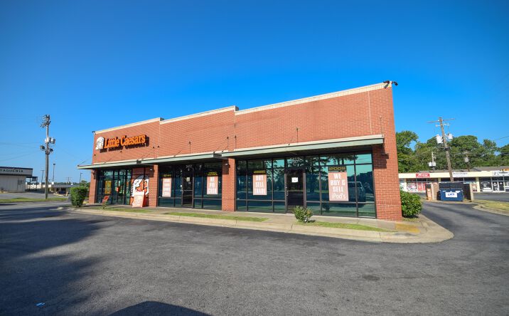 Pictures of Retail, Office property located at 3412 S University Ave, Little Rock, AR 72204 for lease - image #1