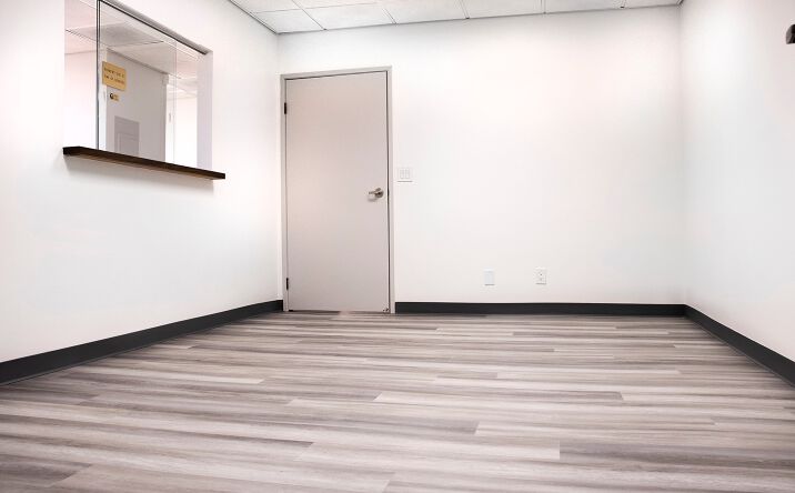 Pictures of Office property located at 23928 Lyons Ave, Santa Clarita, CA 91321 for lease - image #1