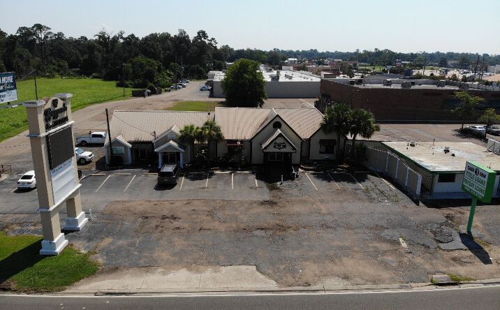 Pictures of Retail, Land property located at 124 N Morrison Blvd, Hammond, LA 70401 for lease - image #1