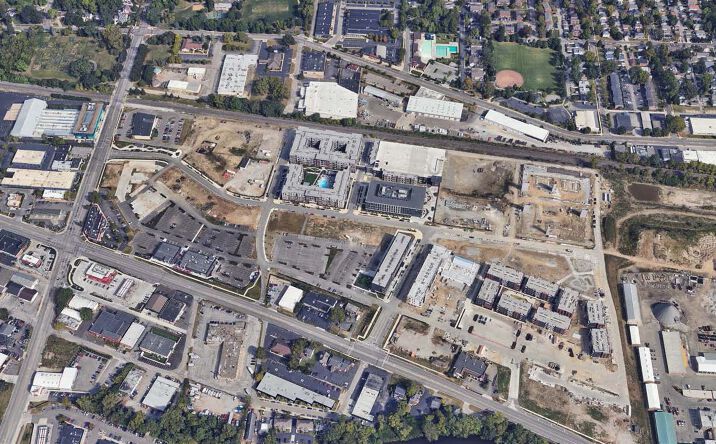 Pictures of Retail property located at 840 Grandview Ave, Grandview, OH 43215 for lease - image #1