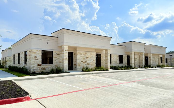 Pictures of Office property located at 28111 S Firethorne Rd, Ste 601, Katy, TX 77494 for lease - image #1