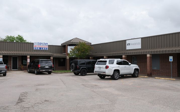 Pictures of Retail, Office property located at 600 S Bell Blvd, Cedar Park, TX 78613 for lease - image #1