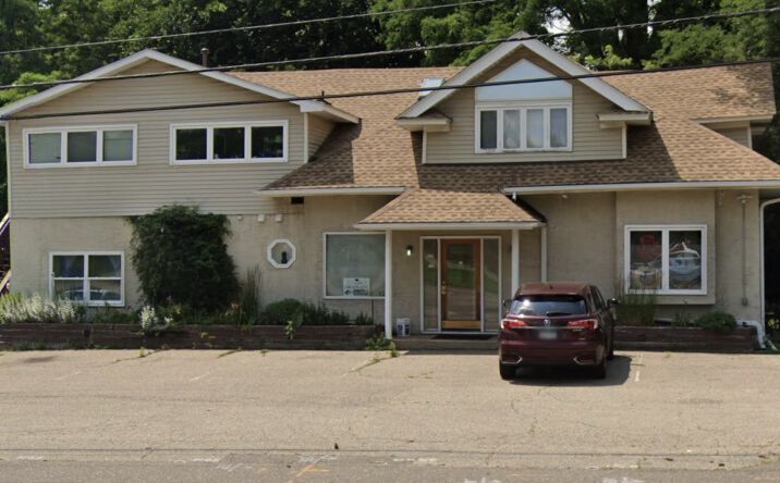 Pictures of Office property located at 1961 Rice St, Roseville, MN 55113 for lease - image #1
