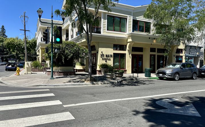 Pictures of Retail, Restaurant property located at 511 Main St, Pleasanton, CA 94566 for lease - image #1