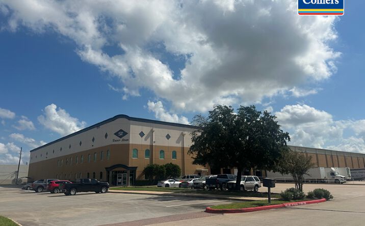 Pictures of Industrial property located at 10850 Train Ct, Houston, TX 77041 for lease - image #1