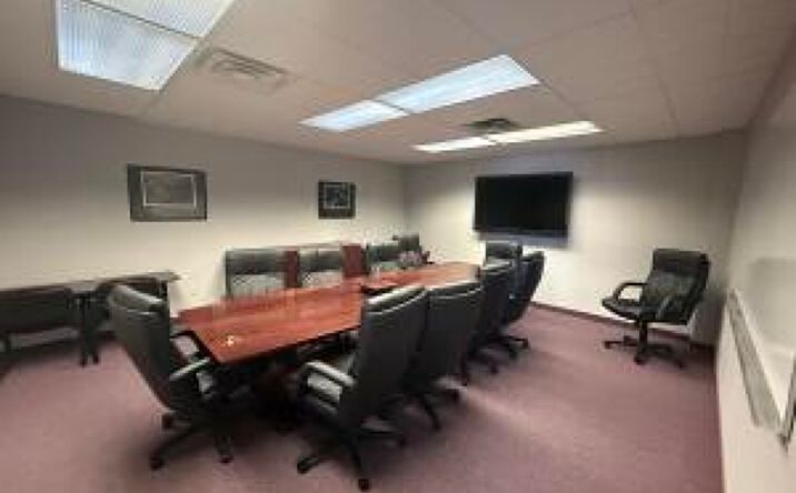 Pictures of Office property located at 670 Franklin St, Schenectady, NY 12305 for lease - image #1