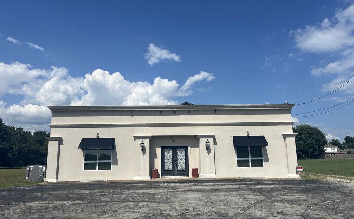 Pictures of Retail, Office property located at 410 US-45, Humboldt, TN 38343 for lease - image #1