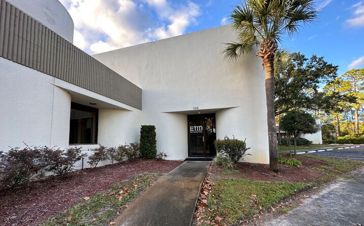 Pictures of Office property located at 1901 Mason Avenue, Unit 108, Holly Hill, FL 32117 for lease - image #1