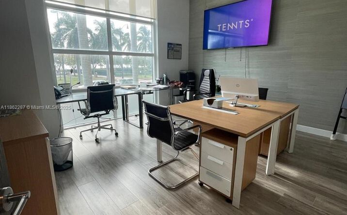 Pictures of Industrial, Office property located at 1900 N Bayshore Dr # 1A, Miami, FL 33132 for lease - image #1