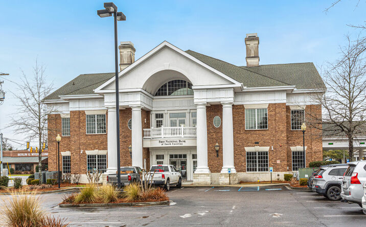 Pictures of Office property located at 415 N Main Street # B #A & B, Summerville, SC 29483 for lease - image #1