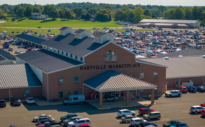 Pictures of Retail property located at 1289 Edison St NW, Hartville, OH 44632 for lease - image #1