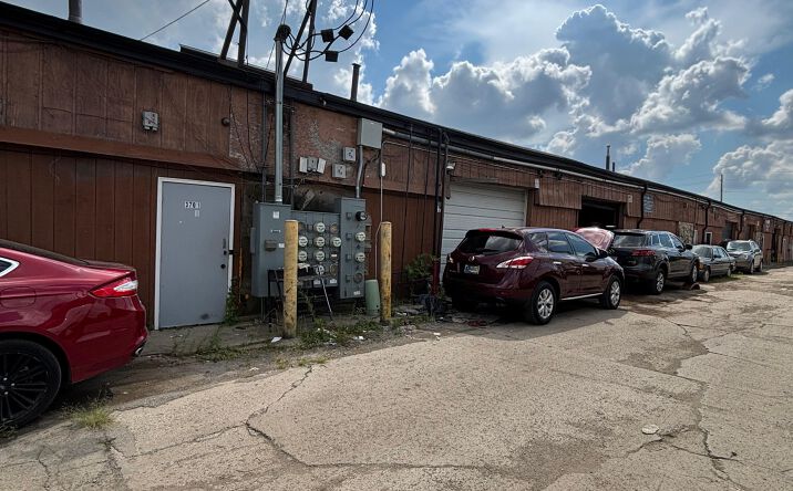 Pictures of Retail property located at 3701 Shadeland Ave, Indianapolis, IN 46226 for lease - image #1