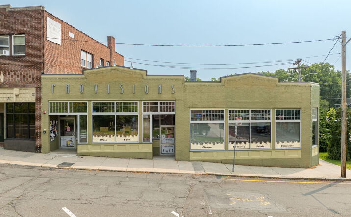 Pictures of Retail property located at 30 Crafts Ave, Northampton, MA 01060 for lease - image #1