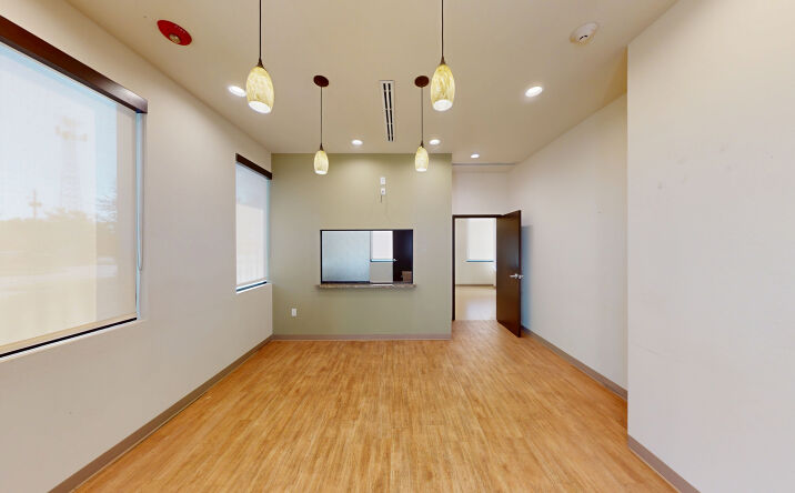 Pictures of Office property located at 1416 E Broadway St, Pearland, TX 77581 for lease - image #1