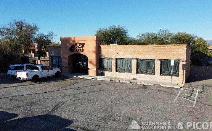 Pictures of Retail property located at 3525 N. Campbell Avenue, Tucson, AZ 85719 for lease - image #1