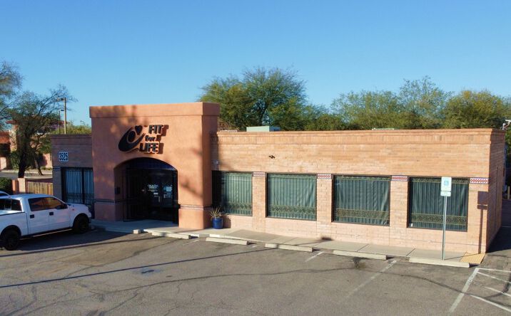 Pictures of Retail property located at 3525 N. Campbell Ave., Tucson, AZ 85719 for lease - image #1