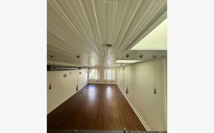 Pictures of Office property located at 316 W Broughton Ln, Savannah, GA 31401 for lease - image #1