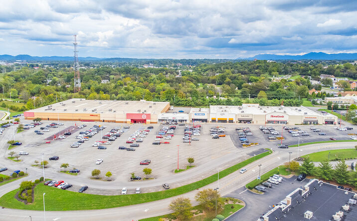 Pictures of Retail property located at 742 Watkins Rd, Maryville, TN 37801 for lease - image #1