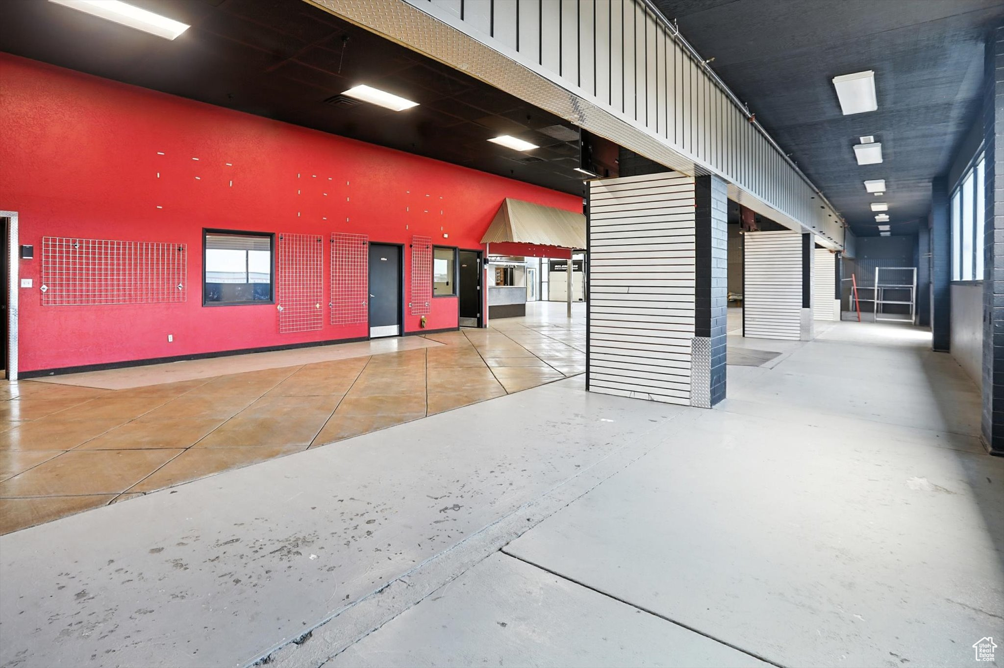 240 N Frontage Rd, Centerville, UT 84014 | Crexi.com