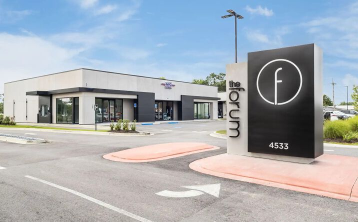 Pictures of Retail property located at 4533 Johnston St, Lafayette, LA 70503 for lease - image #1