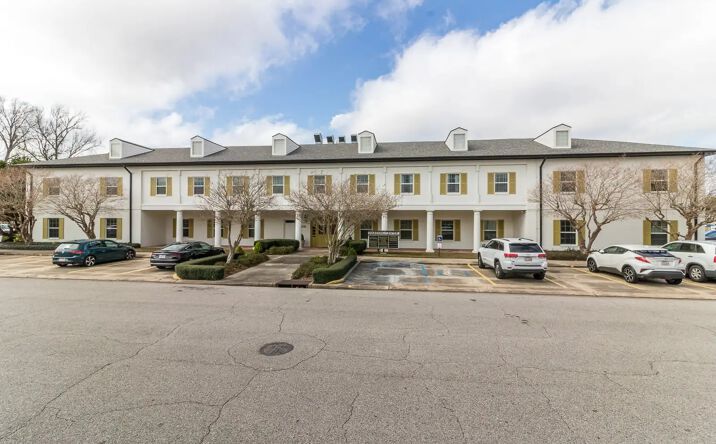 Pictures of Office property located at 1018 Harding St, Lafayette, LA 70503 for lease - image #1