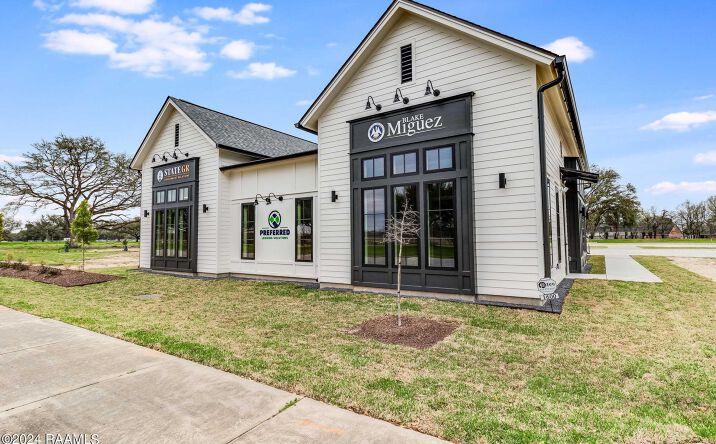 Pictures of Office property located at 1600 Camellia Blvd, Building F, Lafayette, LA 70508 for lease - image #1