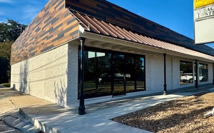 Pictures of Retail, Office property located at 801 & 803 W University Avenue, Lafayette, LA 70501 for lease - image #1